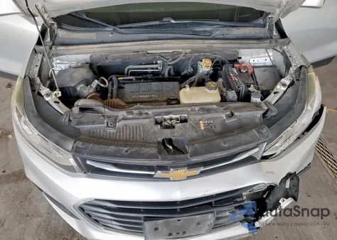 2018 Chevrolet Trax 1Lt from USA, damaged, VIN 3GNCJLSB7JL226185